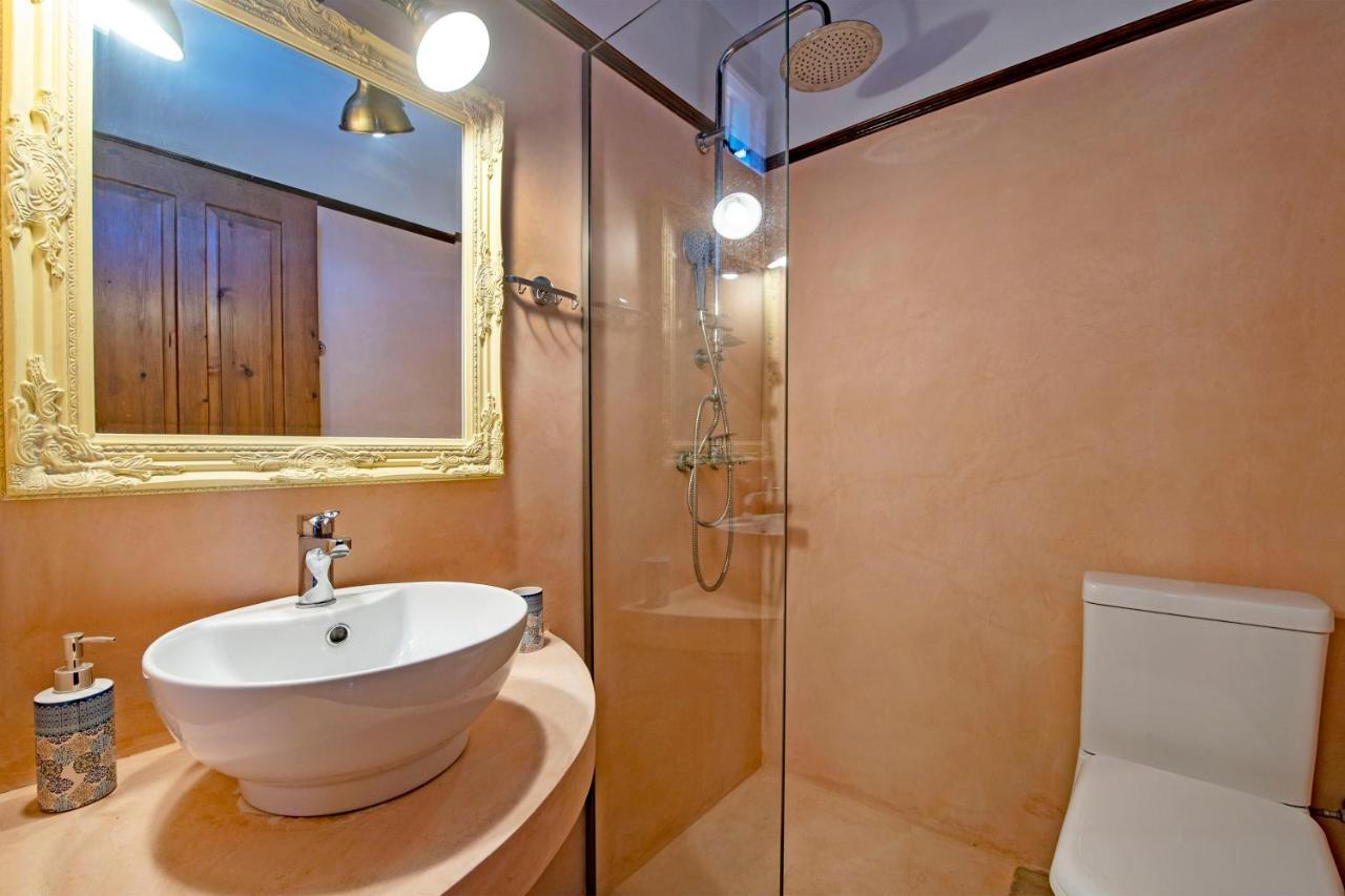Saint Artemios Boutique Hotel Rhodes City Extérieur photo