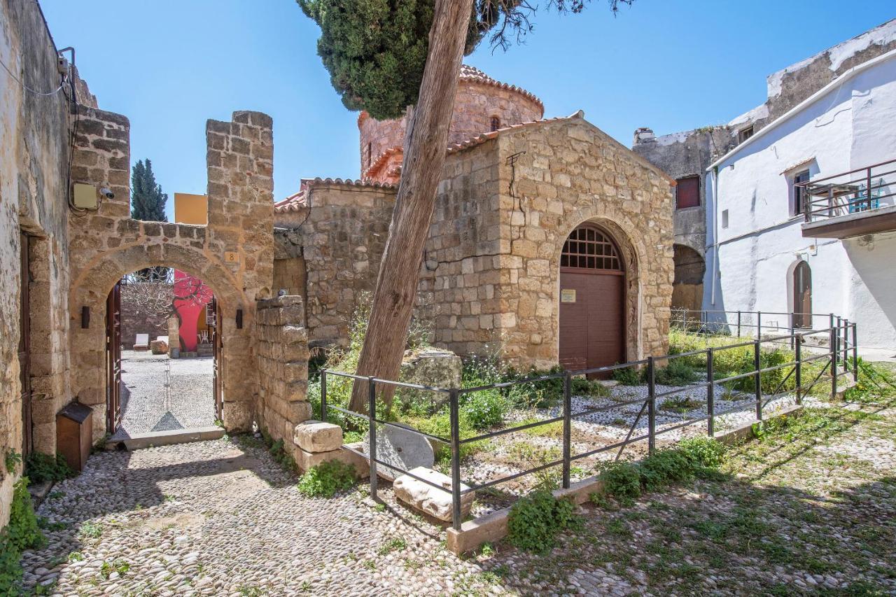 Saint Artemios Boutique Hotel Rhodes City Extérieur photo